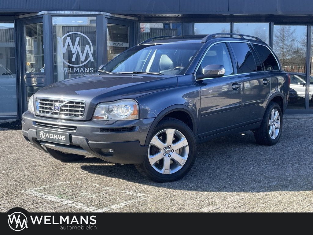 Volvo XC90 3.2 Summum 7p Youngtimer | Schuifdak | Bi-Xenon, 238 pk, Gebruikt, Zwart, 7 stoelen