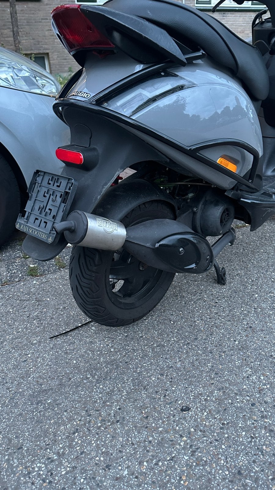 Sitoplus uitlaat, Fietsen en Brommers, Ophalen, Zo goed als nieuw, Uitlaat, Piaggio