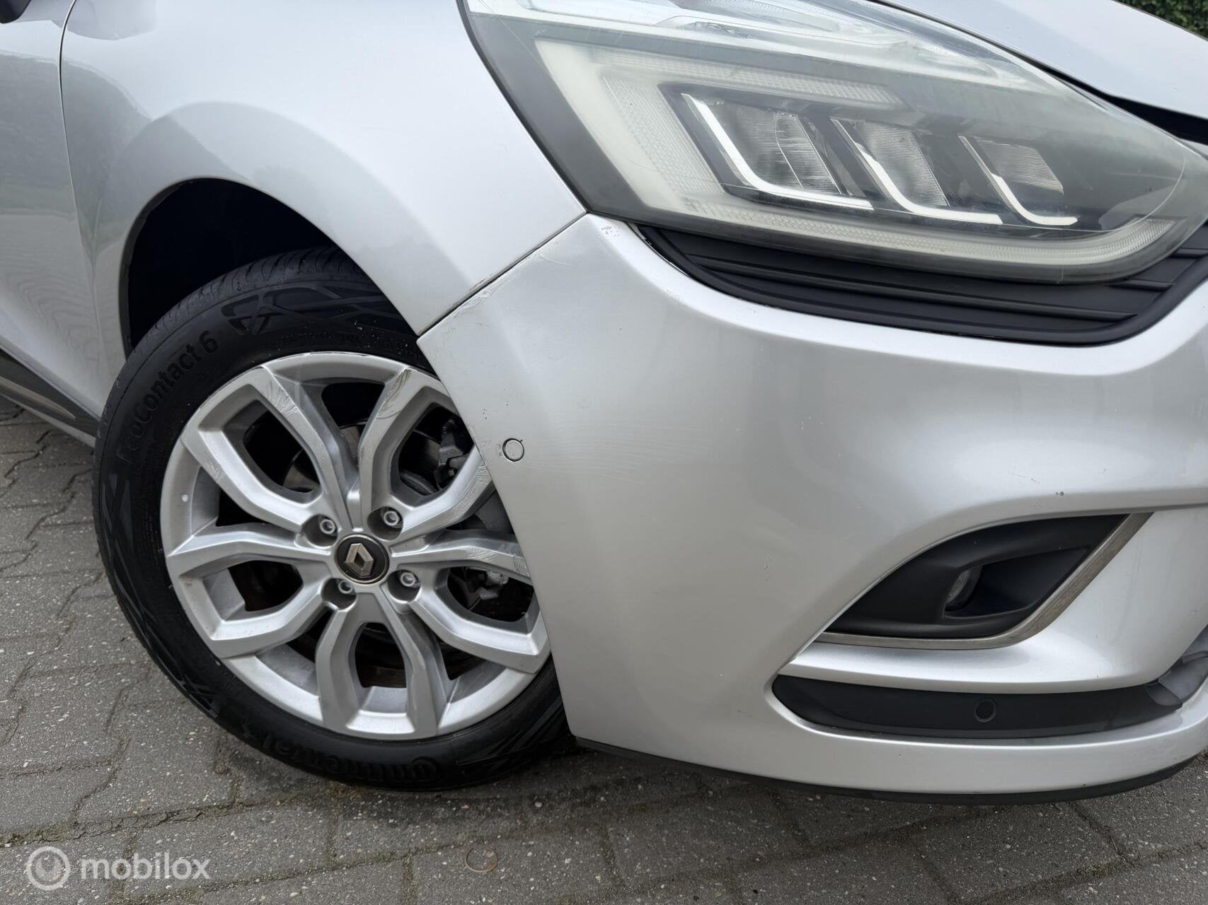 Foto 17 van Renault Clio 0.9 TCe Zen | Camera | Keyless | Leder | Navi |