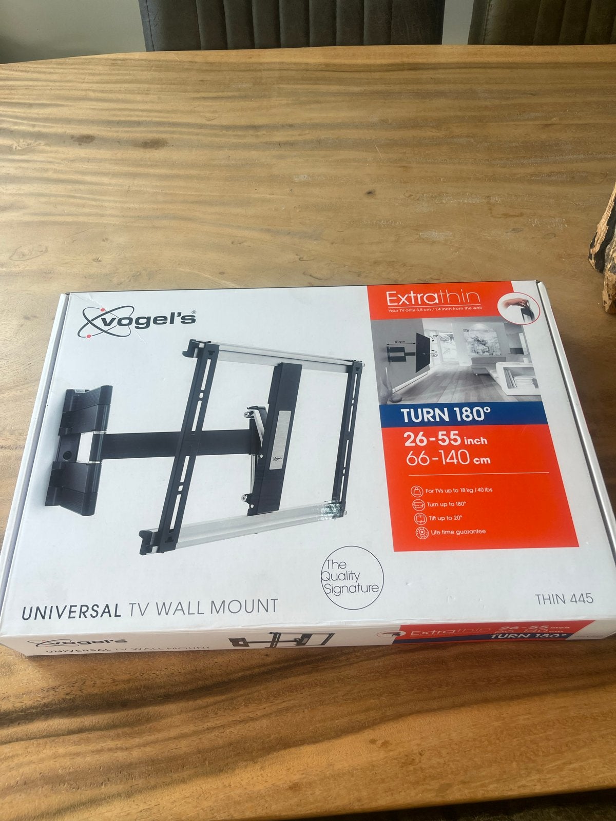 Vogel's Thin 445 Universele TV Muurbeugel, Ophalen of Verzenden, Zo goed als nieuw