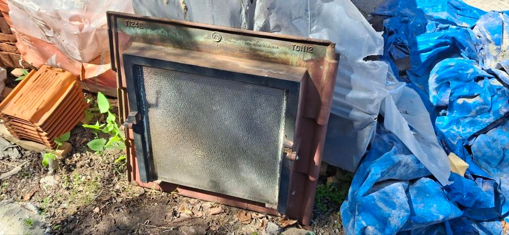 Gietijzeren tuimel dakraam Tule du Nord pannen, Ophalen, Gebruikt, Minder dan 80 cm, Minder dan 80 cm