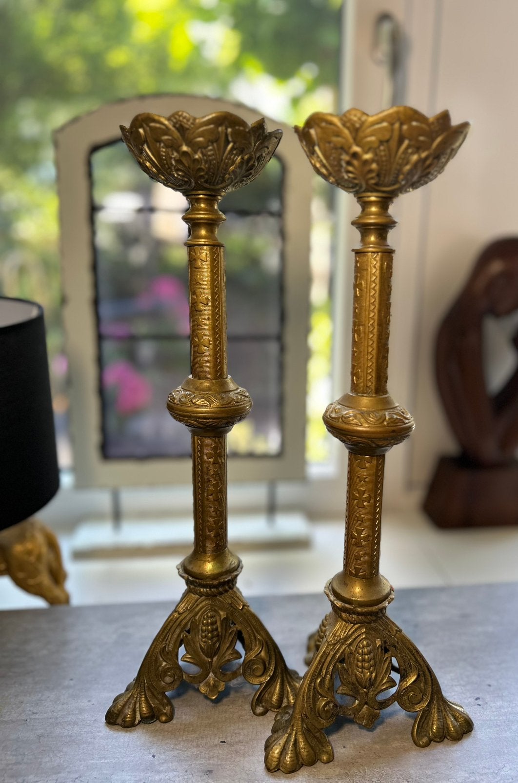 2 x antieke koperen kerk kandelaren, 40 cm hoog, Ophalen of Verzenden, Koper of Brons