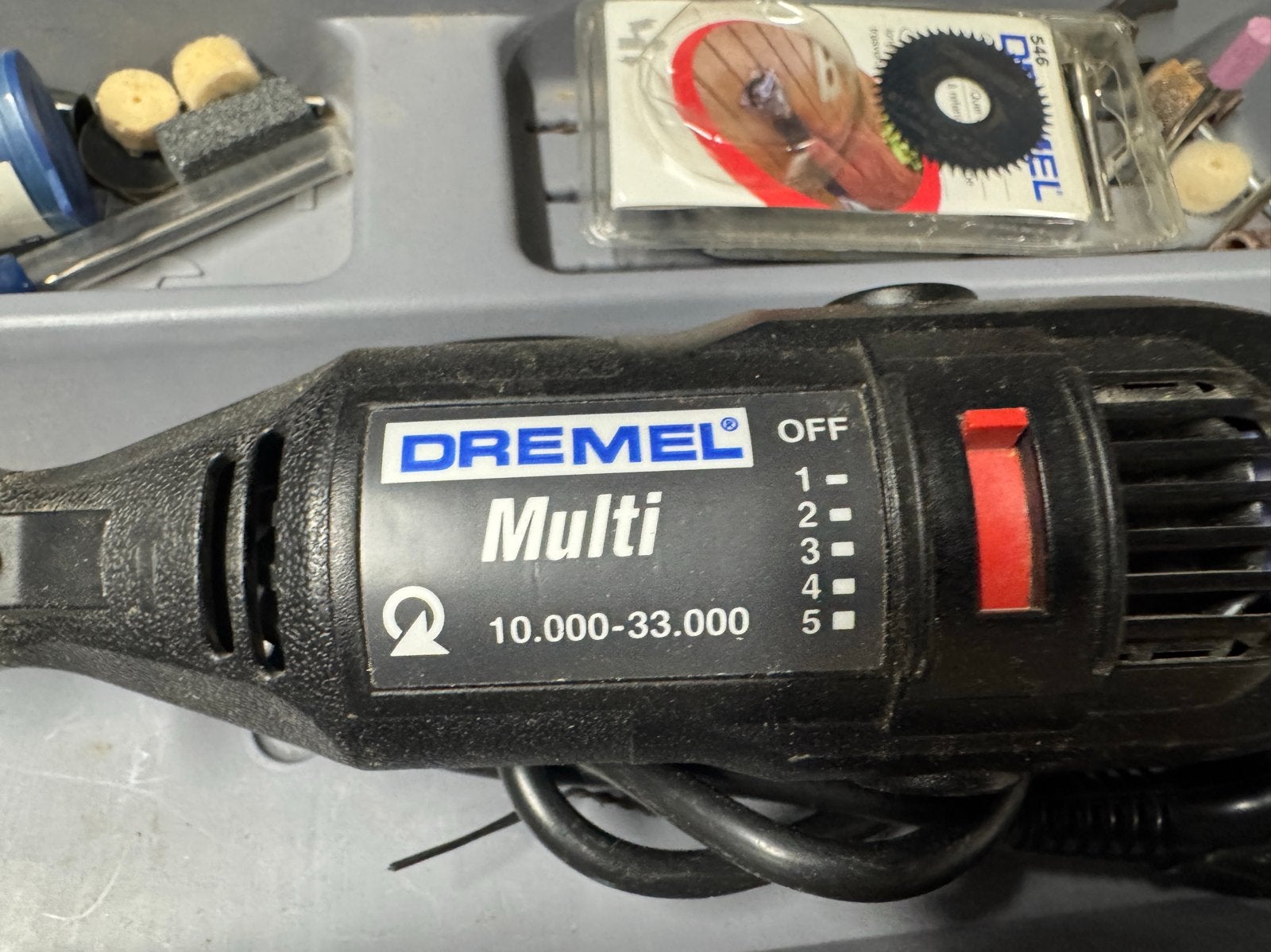 Dremel Multi Multitool 10.000-33.000 t/min met Koffer, Ophalen, Gebruikt