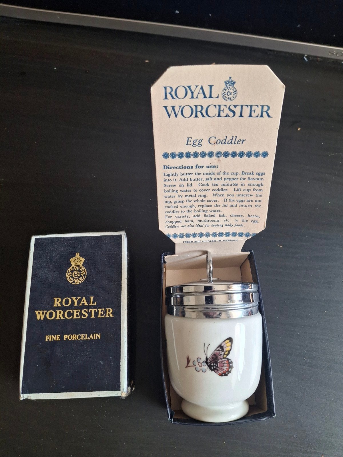 Royal worchester / fine porcelain, Antiek en Kunst, Antiek | Bestek, Ophalen of Verzenden