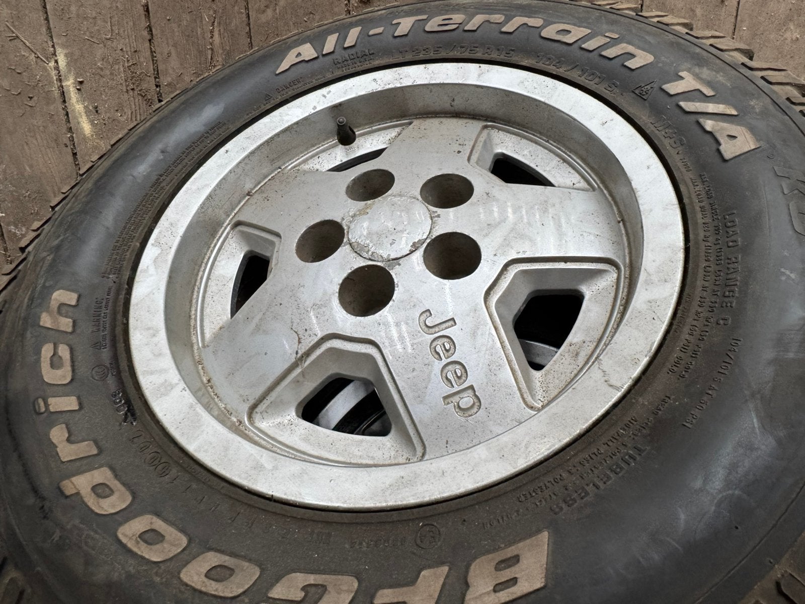 Jeep velgen incl terreinbanden, Auto-onderdelen, Ophalen, Jeep
