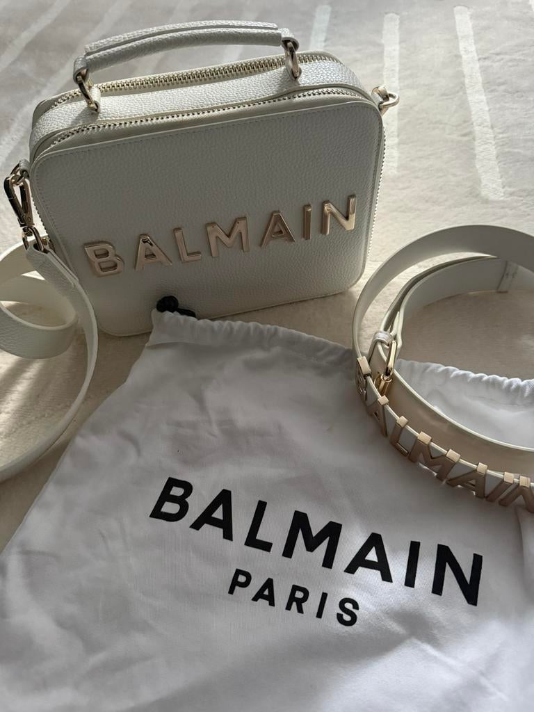 Balmain Schoudertas - Gebroken Wit met Gouden Hardware, Ophalen of Verzenden, Zo goed als nieuw, Wit, Schoudertasje