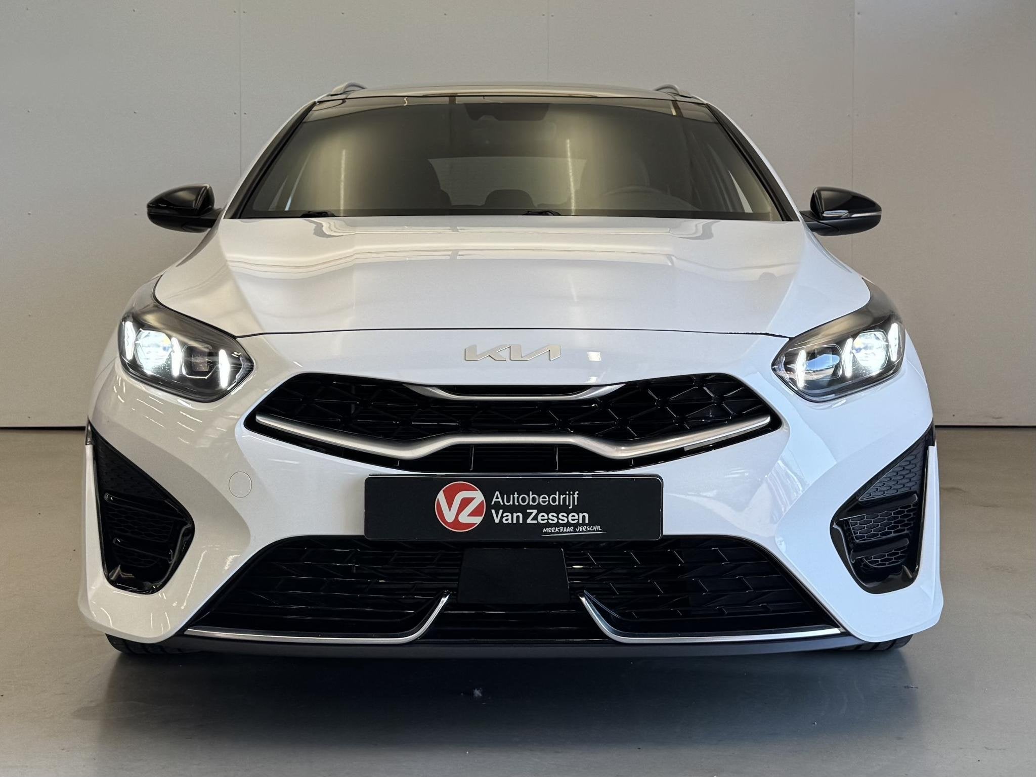 Kia Ceed Sportswagon 1.5 T-GDi GT-Line Automaat | Pano | Nav, Auto's, 12 maanden, Gebruikt, Euro 6, 4 cilinders