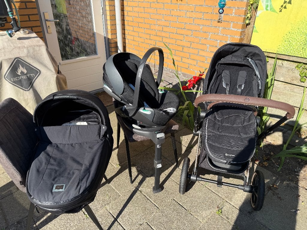 Complete Cybex Priam 4 + Cloud Z2 set – Rose Gold, Kinderen en Baby's, Kinderwagens en Combinaties, Zo goed als nieuw, Combiwagen