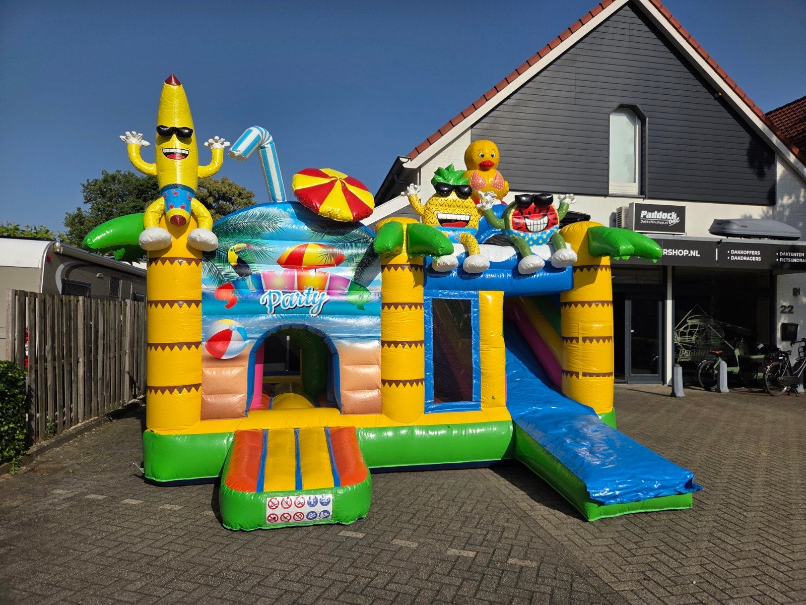 Huur Multiplay Summer Party Springkussen met Glijbaan, Ophalen, JB Inflatables, Paddock, Paddock