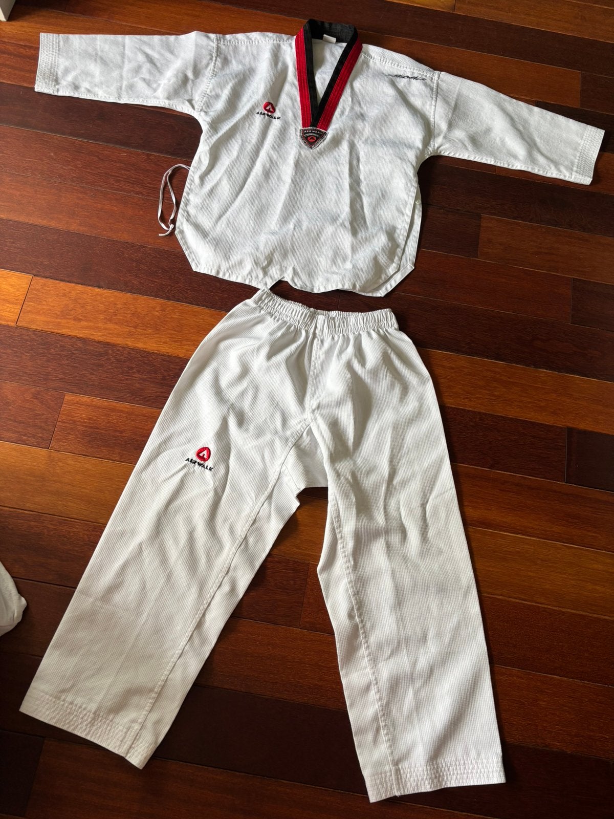 Complete Taekwondo set voor kinderen van 8-12 jaar, Maat S, Ophalen, Gebruikt, Taekwondo