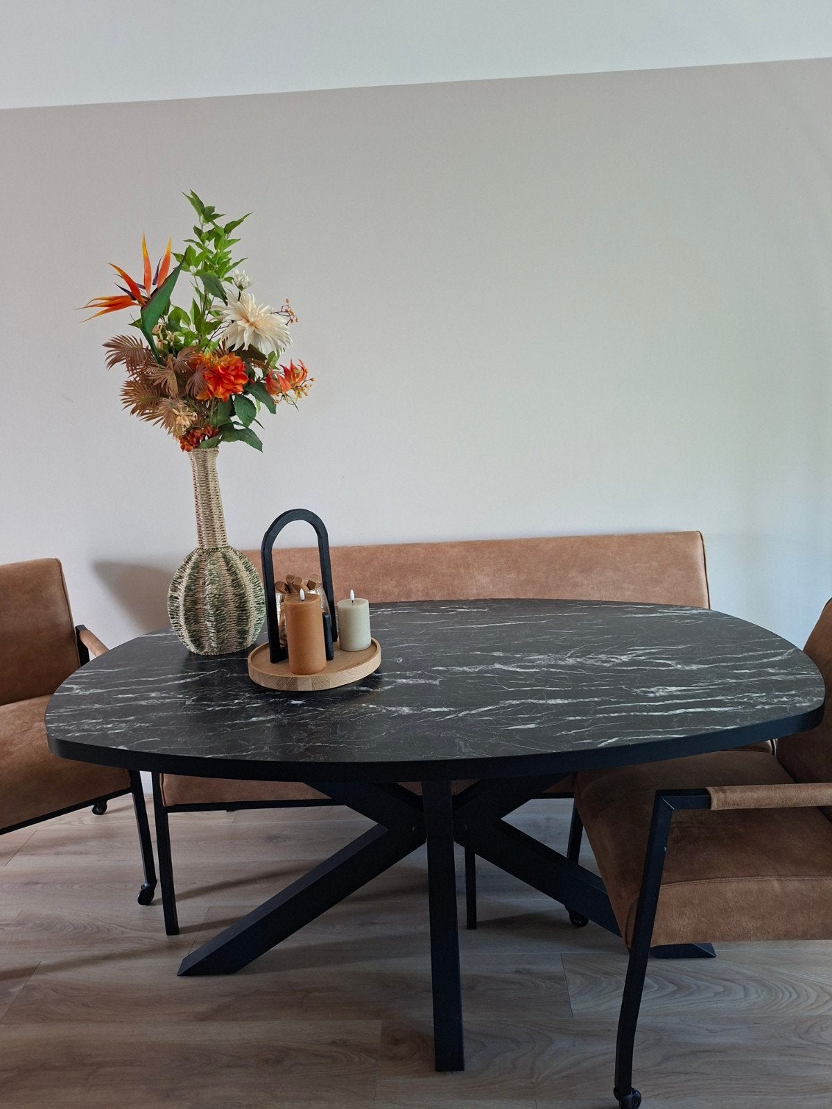 Eethoek metaal met stof. Tafel 160 x 92, Ophalen, 50 tot 100 cm, Zo goed als nieuw, Vijf personen of meer