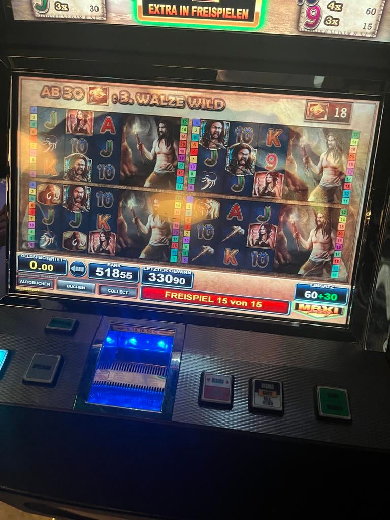 Bally Wulff Gokkast - 312 Spellen, Euro Inworp & Uitbetaling, Verzamelen, Euro, Ophalen, Gebruikt, Met sleutels