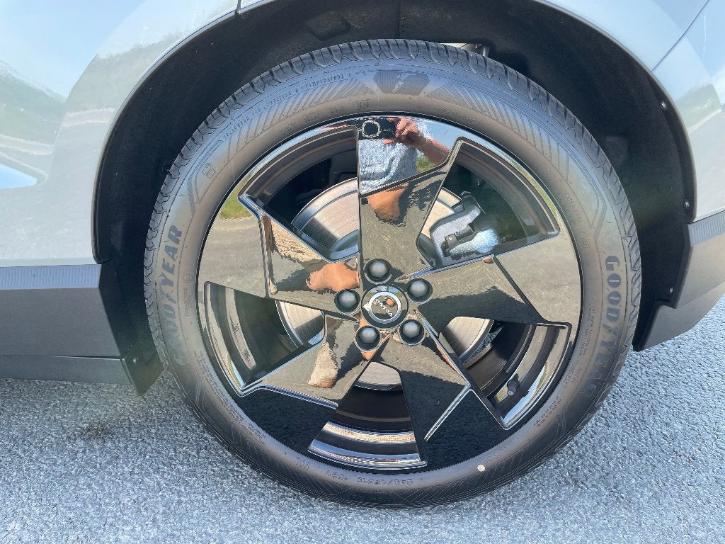 Volvo EX30 complete 19” wielen, 245 mm, Banden en Velgen, Nieuw, Zomerbanden