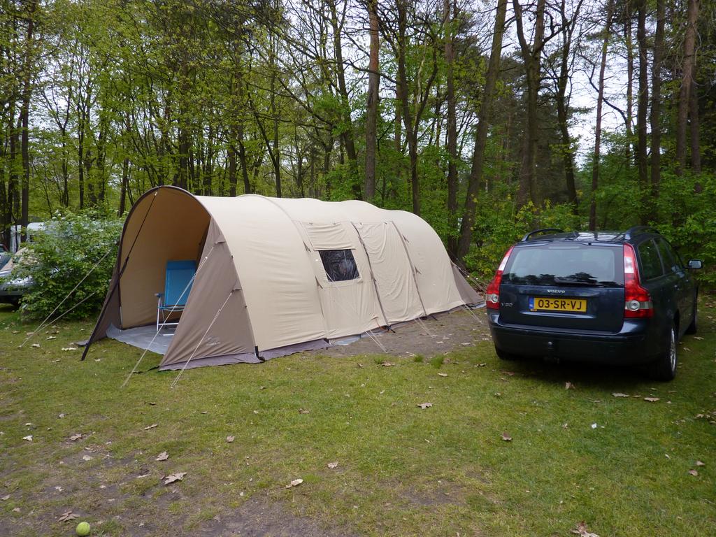 Bardani Villanova 320 Royale 4-persoons tunneltent, Caravans en Kamperen, Ophalen of Verzenden, Gebruikt, Tot en met 4