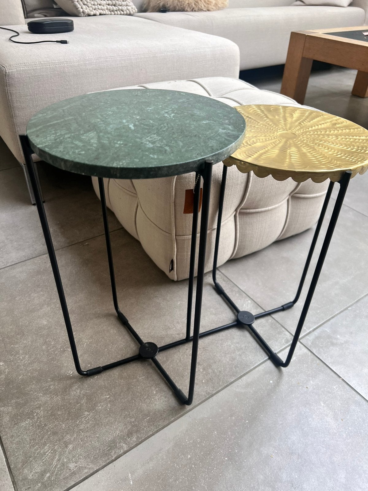 COCO MAISON TWEE DELIGE DESIGN BIJZETTAFEL TAFEL MARMER GOUD, 45 tot 60 cm, Overige materialen, Zo goed als nieuw, Overige vormen