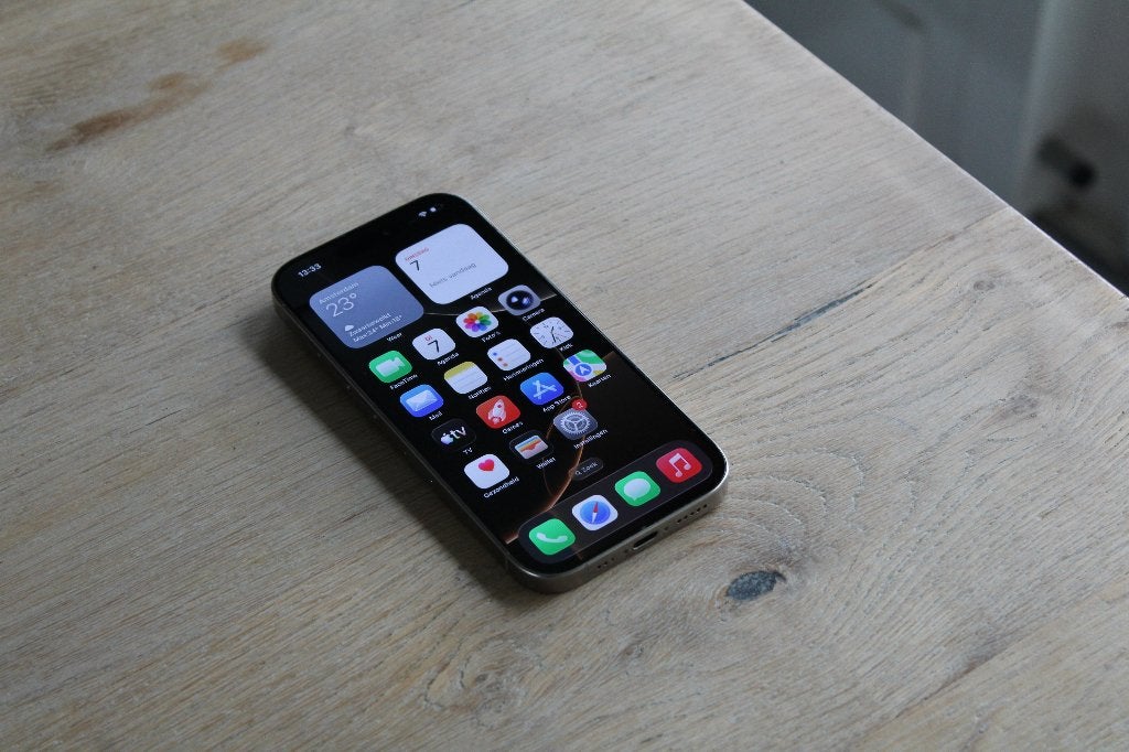Apple iPhone 16 Pro - 128GB - Naturel Titanium (grijs), Telecommunicatie, Mobiele telefoons | Apple iPhone, Apple, Ophalen of Verzenden