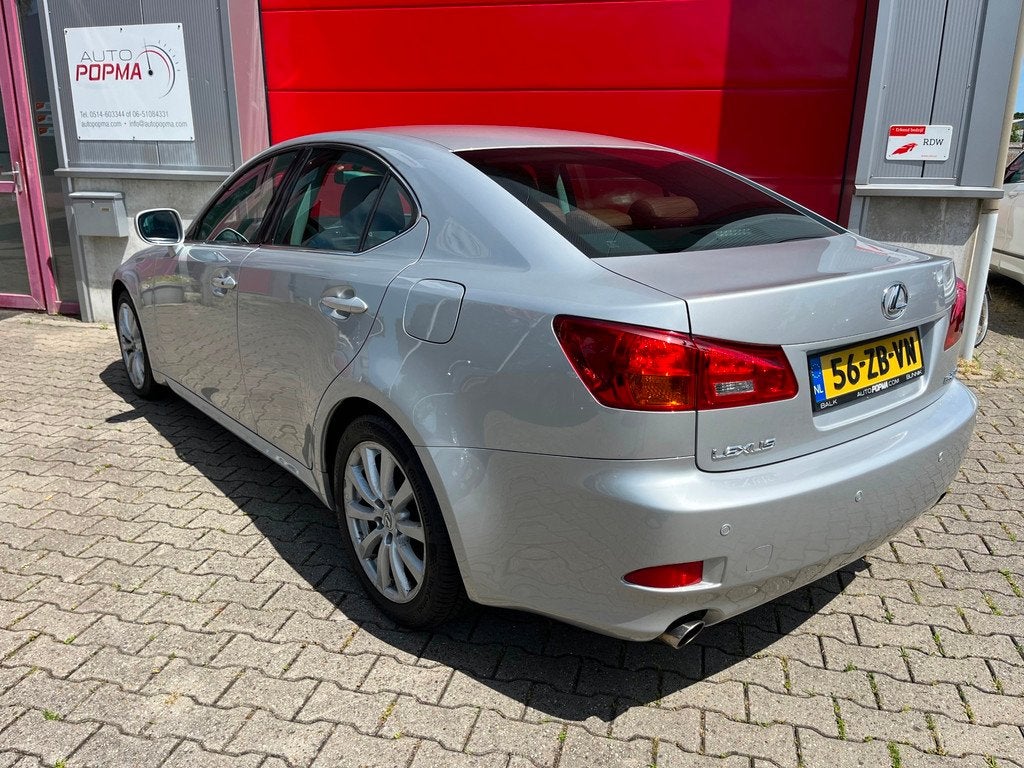 Lexus IS 250 Business 208pk Automaat / Autom.airco / Leer /, Auto's, Achterwielaandrijving, Gebruikt, 1535 kg, 208 pk