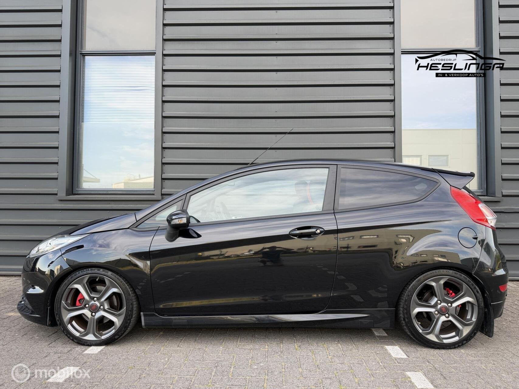 Foto 2 van Ford fiesta st-2 /Stoelverwarming / Cruise / 182PK