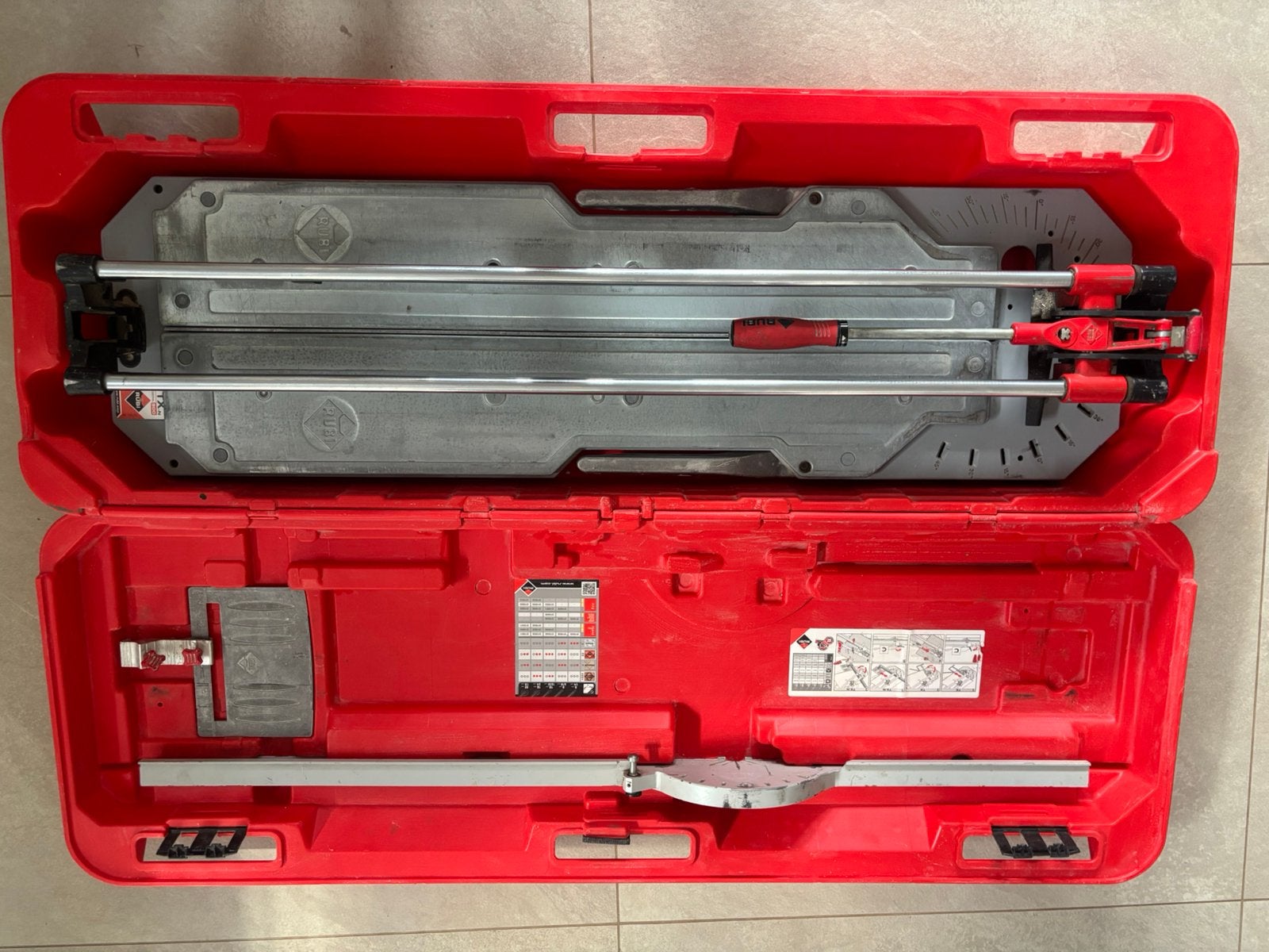 Rubi Tegelsnijder TX-900 N in zeer nette staat, Ophalen, Zo goed als nieuw