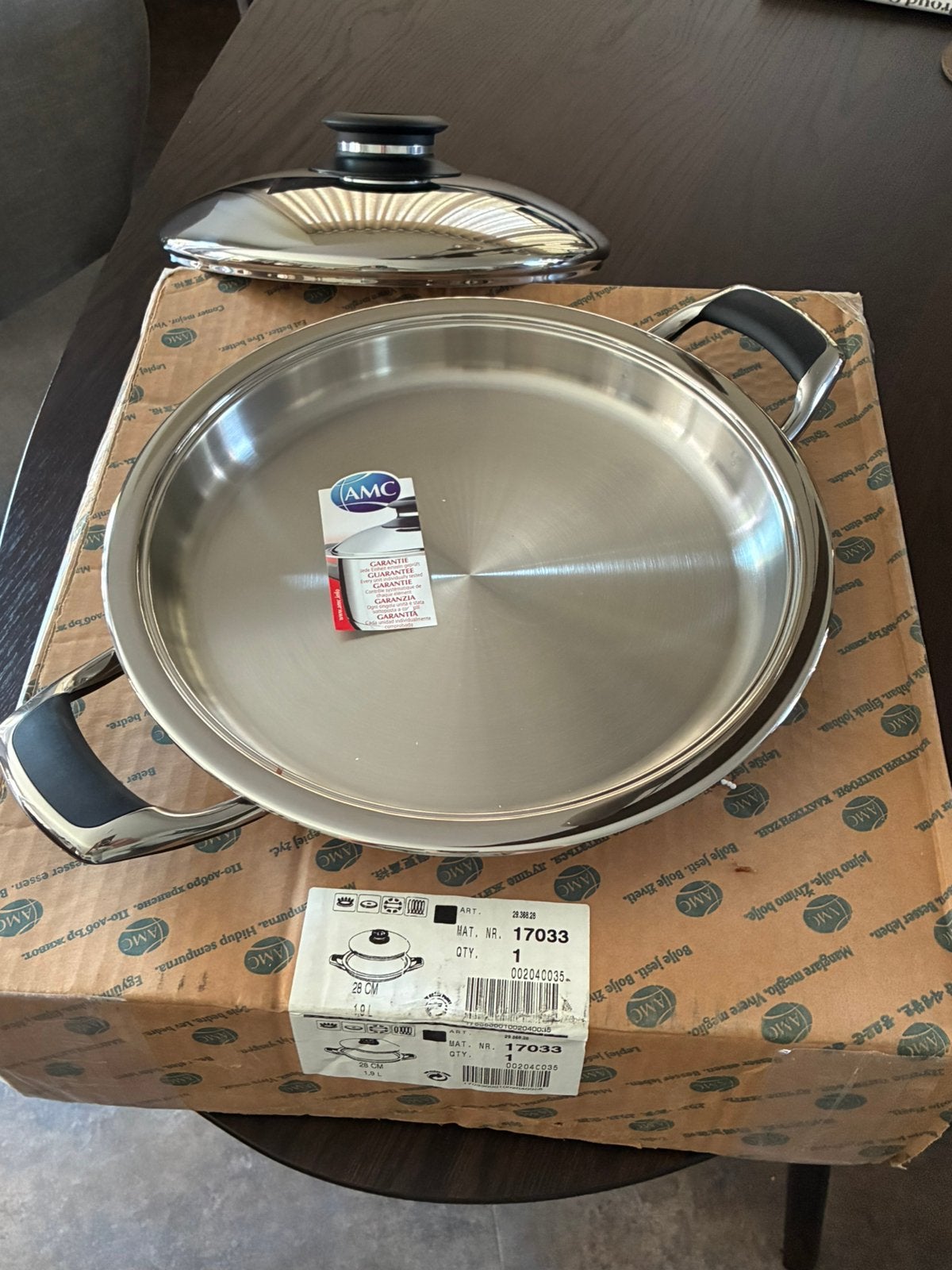 AMC platte gridde koekenpan 28 cm 1,9 liter nieuw in doos, Koekenpan, Nieuw, Ophalen of Verzenden, Met handvatten