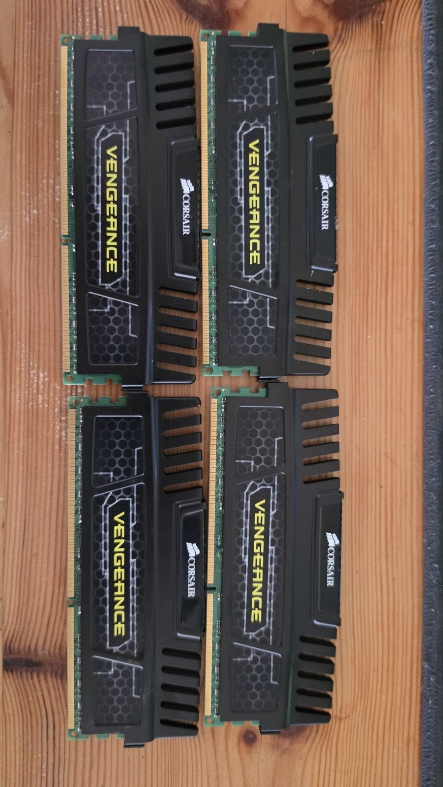 Corsair Vengeance 16GB (4x4GB) DDR3 1600MHz RAM, DDR3, Ophalen of Verzenden, Zo goed als nieuw, Desktop