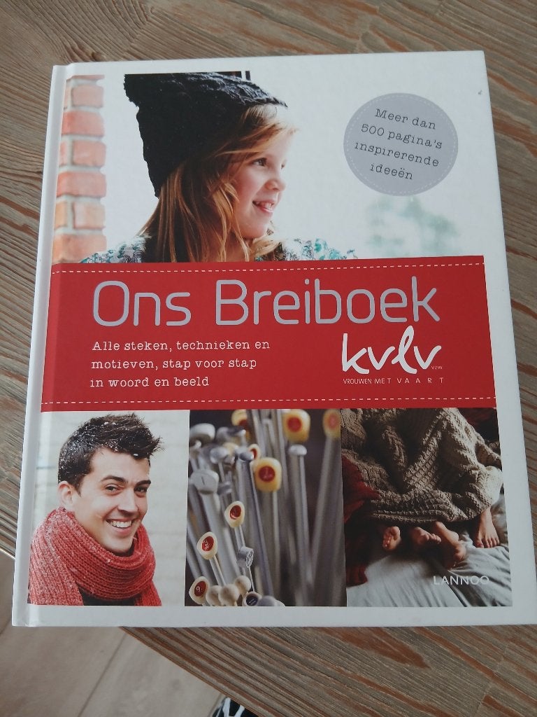 Ons breiboek., Hobby en Vrije tijd, Ophalen of Verzenden, Zo goed als nieuw, Breien, Patroon of Boek