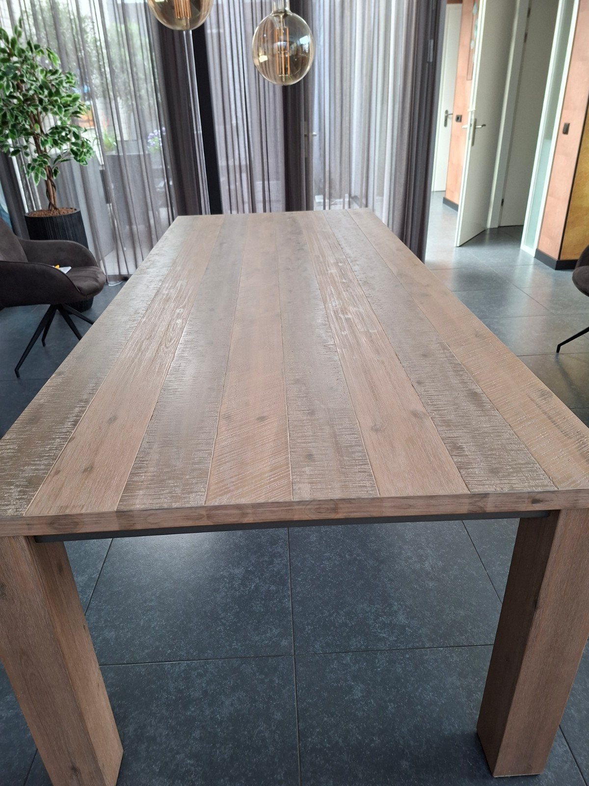 Robuuste eettafel van massief hout, Huis en Inrichting, Ophalen, Modern, Robuust, 100 tot 150 cm, 200 cm of meer