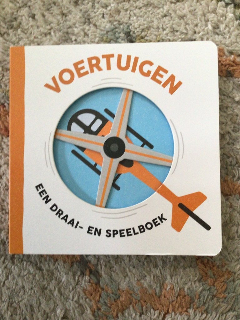 Voertuigen; een draai- en speelboek, Ophalen of Verzenden, Zo goed als nieuw