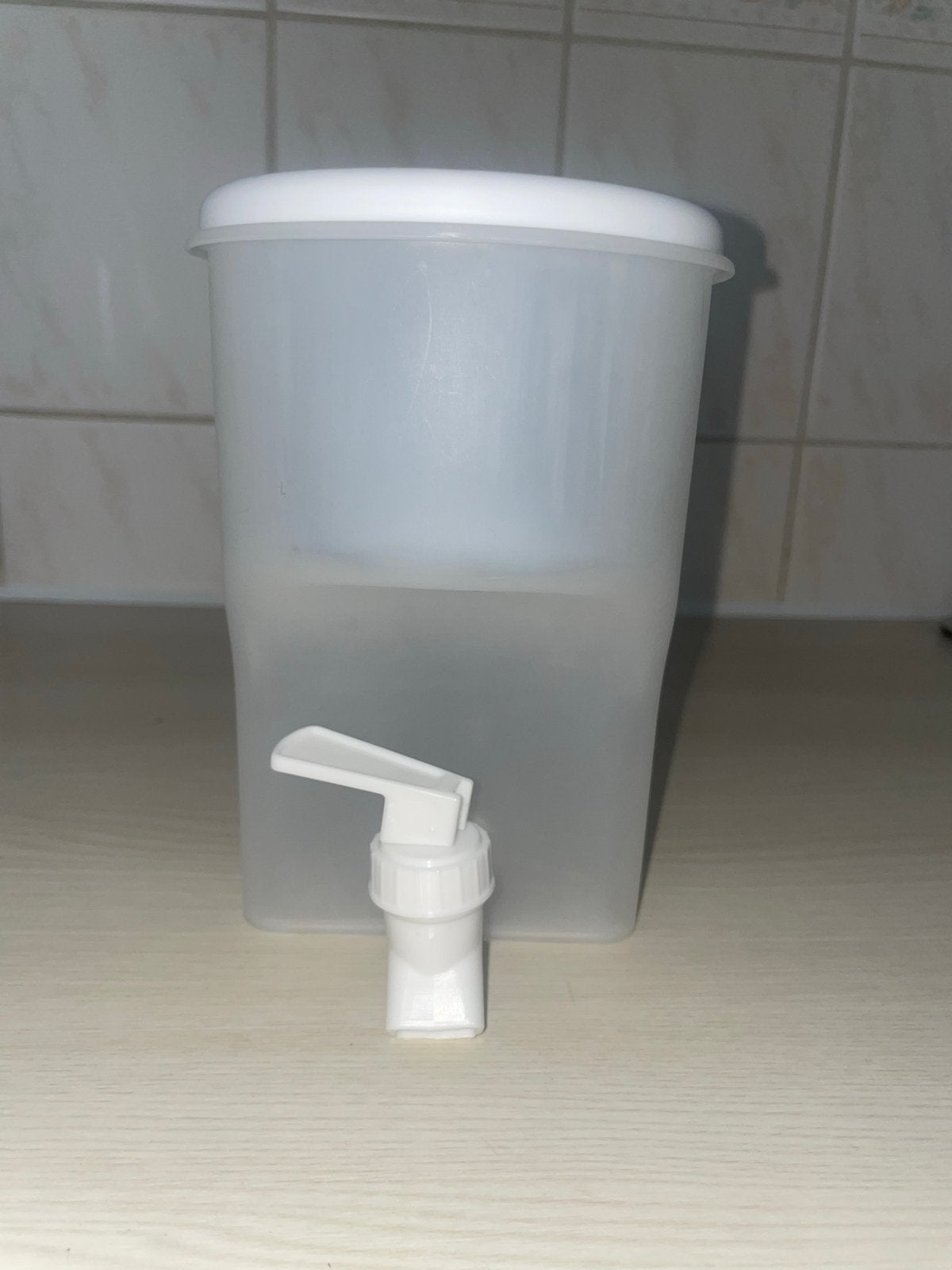 Nieuwe waterdispenser met kraantje - perfect voor drankjes, Huis en Inrichting, Keuken | Keukenbenodigdheden, Ophalen, Overige typen