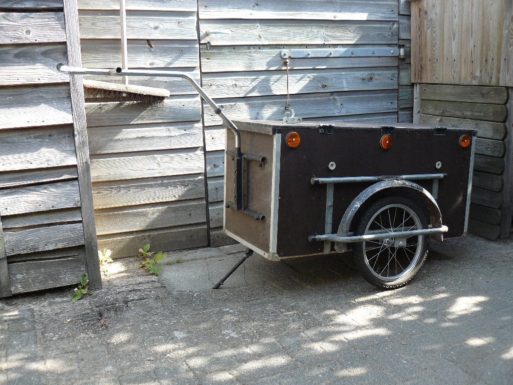 Fietskar met trekhaak, klep, achterlicht en standaard., Ophalen, Gebruikt, Bagagekar