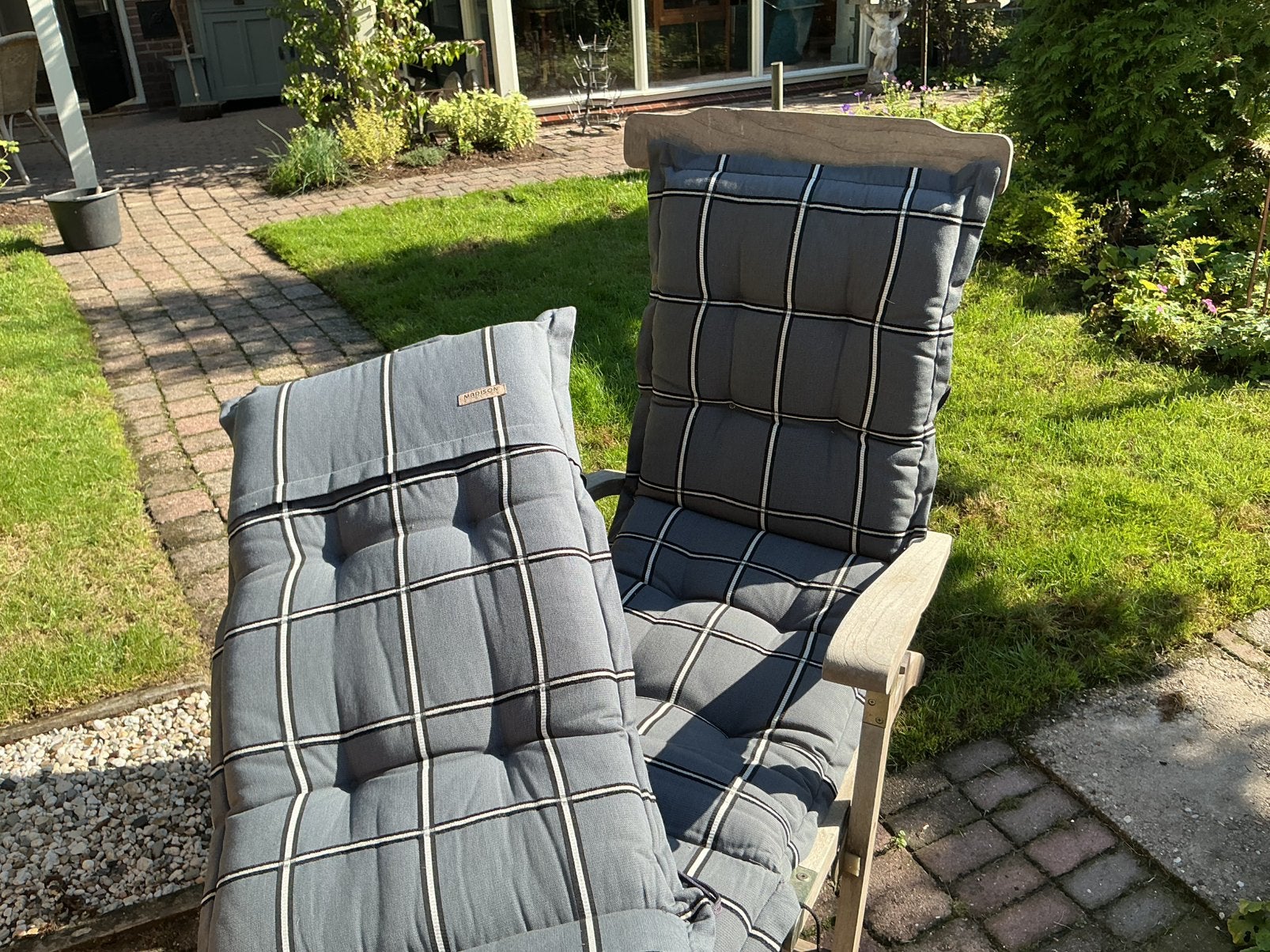 1 houten lounge stoel met 2 kussens, Ophalen, Hout