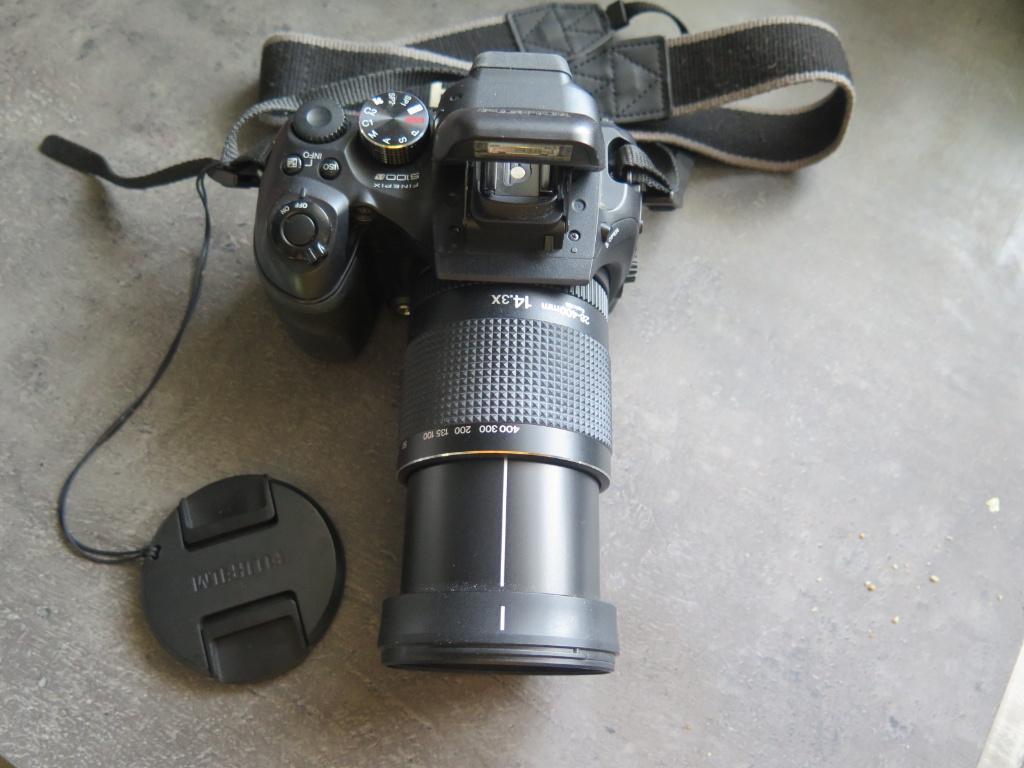 fujifilm finepix S100, Gebruikt, Spiegelreflex, Ophalen of Verzenden, Fuji