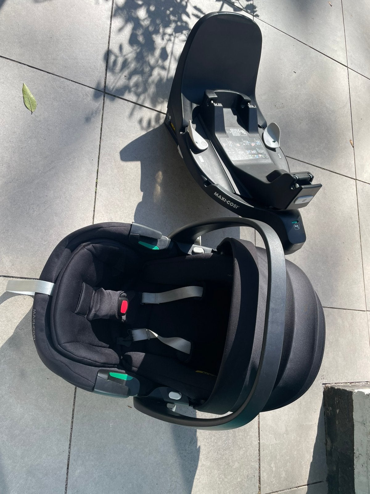 Maxi Cosi Pebble 360 Pro en familyfix 360 base, Ophalen, Zo goed als nieuw, Isofix, 0 t/m 13 kg