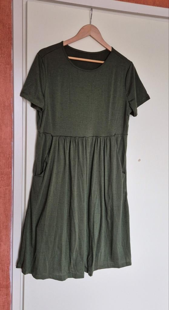 Nieuwe, groene zomerjurk of tuniek maat XXL. Okselmaat 51 xm, Kleding | Dames, Jurken, Ophalen of Verzenden, Nieuw, Maat 46/48 (XL) of groter