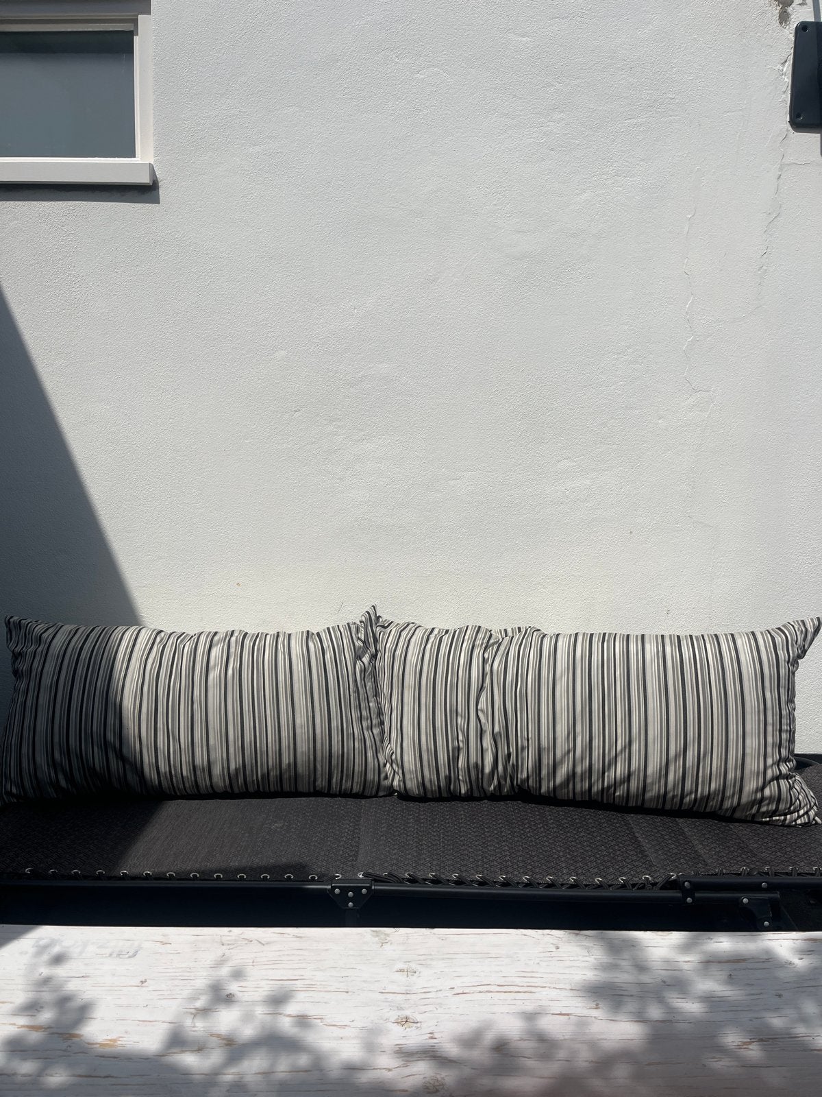 Comfortabele gestreepte tuinkussens, Ophalen, Overige merken, Meerkleurig, Zo goed als nieuw