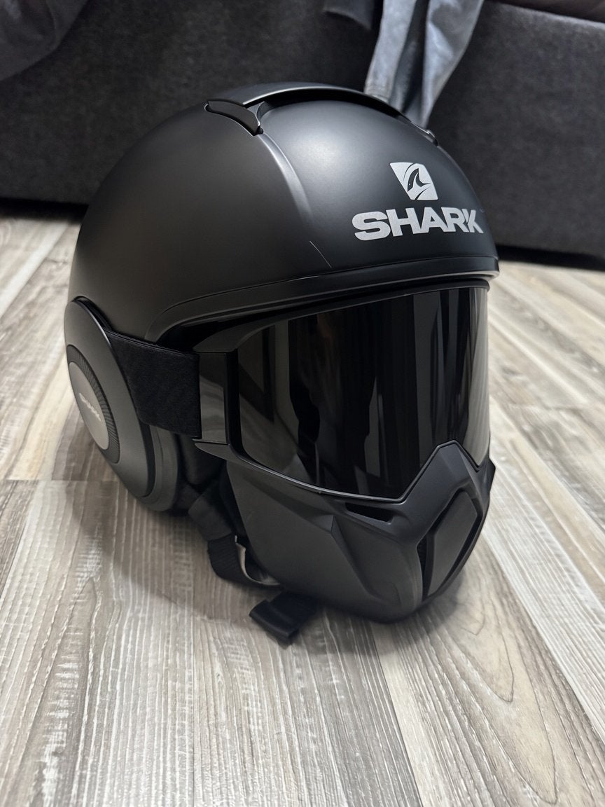 Shark scooterhelm, 3 maanden gebruikt, nette staat, Motoren, M, Heren, Shark, Ophalen of Verzenden