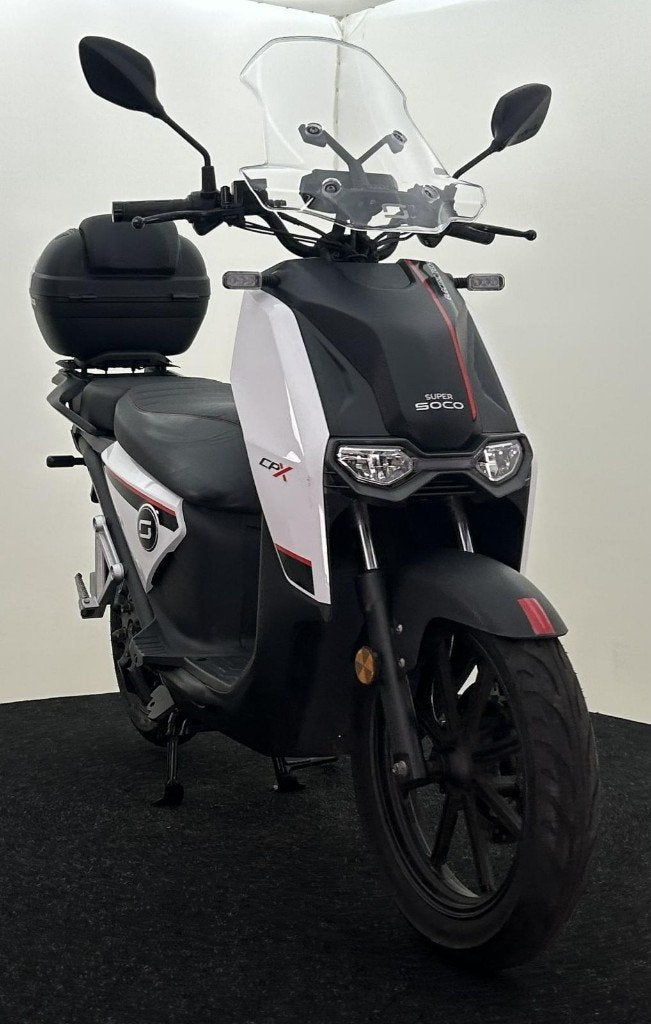 Vmoto Super Soco CPX Wit en Nardo Grey beiden 45km/uur, Ophalen, Maximaal 45 km/u, Elektrisch, Zo goed als nieuw