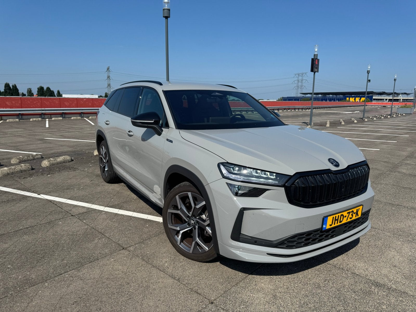 Skoda Kodiaq Sportline Business 1.5 TSI PHEV 204pk 1e Eig., Auto's, Zwart, 4 cilinders, 150 pk, Alcantara