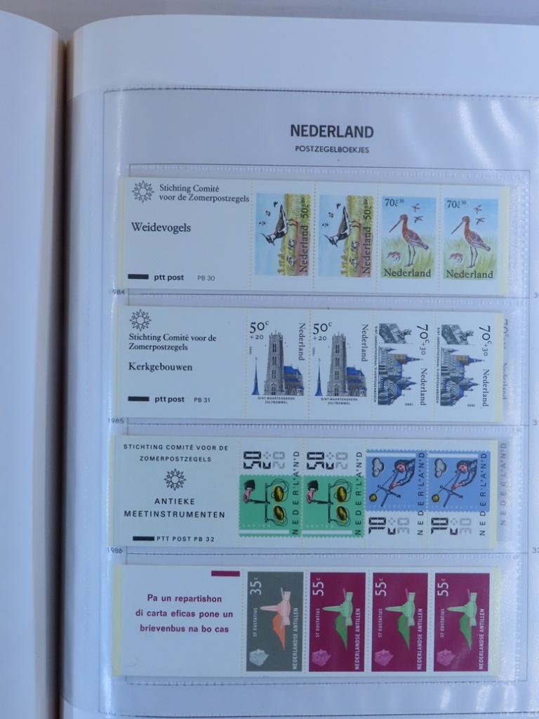 DAVO LUXE AUTOMAATBOEKJES - met veel boekjes - (M125) 2/2, Postzegels en Munten, Postzegels | Volle albums en Verzamelingen, Ophalen of Verzenden