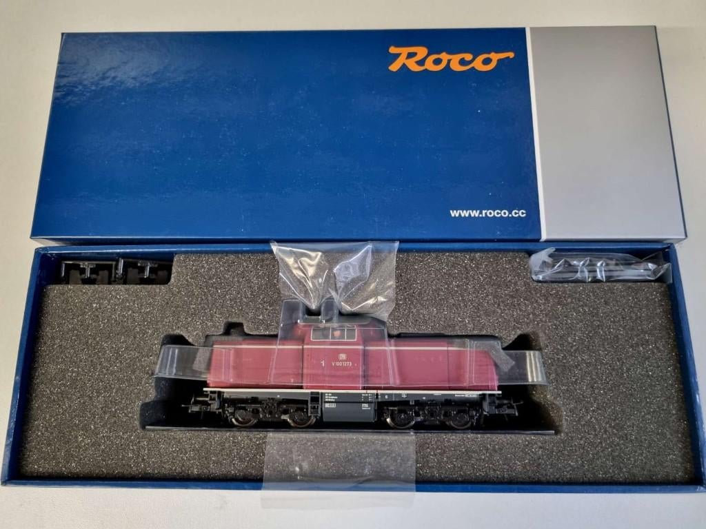 Roco 70979.B - Diessellok V100 van de DB (met PluX22), Nieuw, Ophalen of Verzenden, Roco, Gelijkstroom