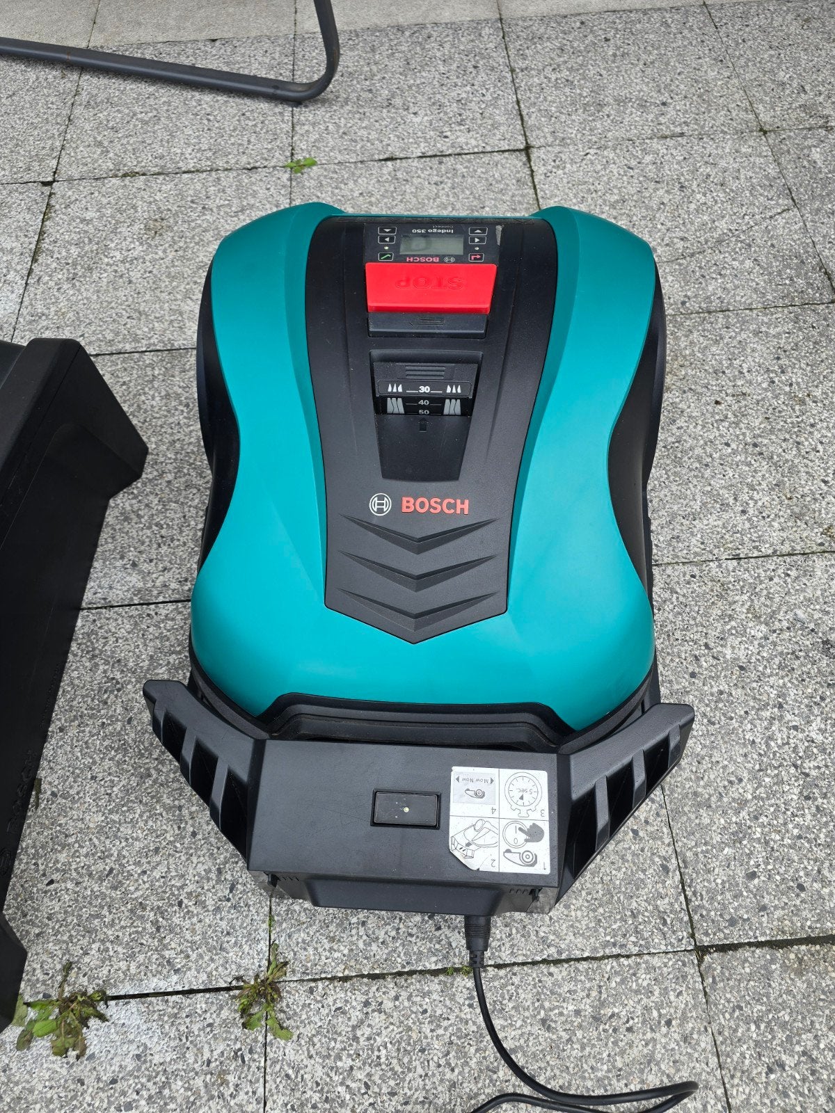 Robotmaaier Bosch Indego 350 connect, Ophalen of Verzenden, Minder dan 30 cm