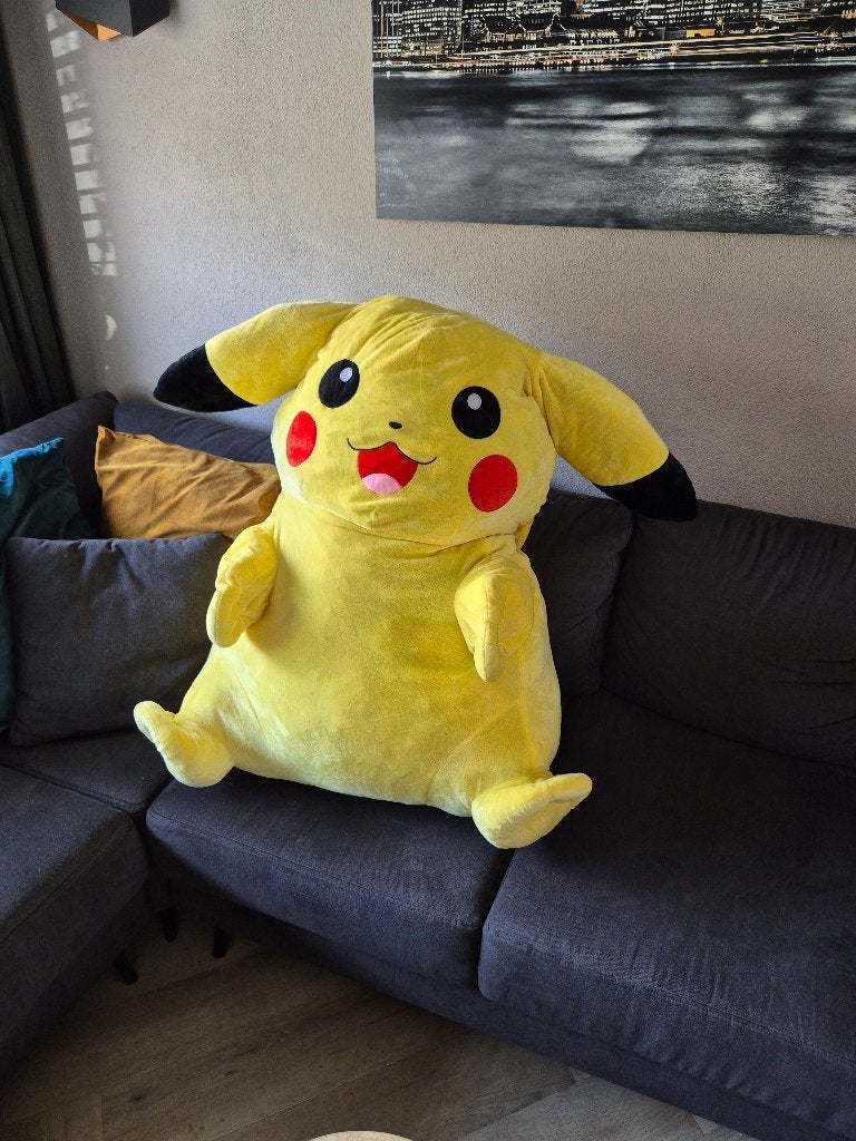 Grote Pikachu knuffel - 80cm, Kinderen en Baby's, Speelgoed | Knuffels en Pluche, Ophalen, Geel, Overige typen, Zo goed als nieuw