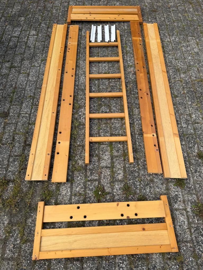 Lundia hoogslaper met trap, Huis en Inrichting, Slaapkamer | Stapelbedden en Hoogslapers, Gebruikt, Hoogslaper, 90 cm, 200 cm