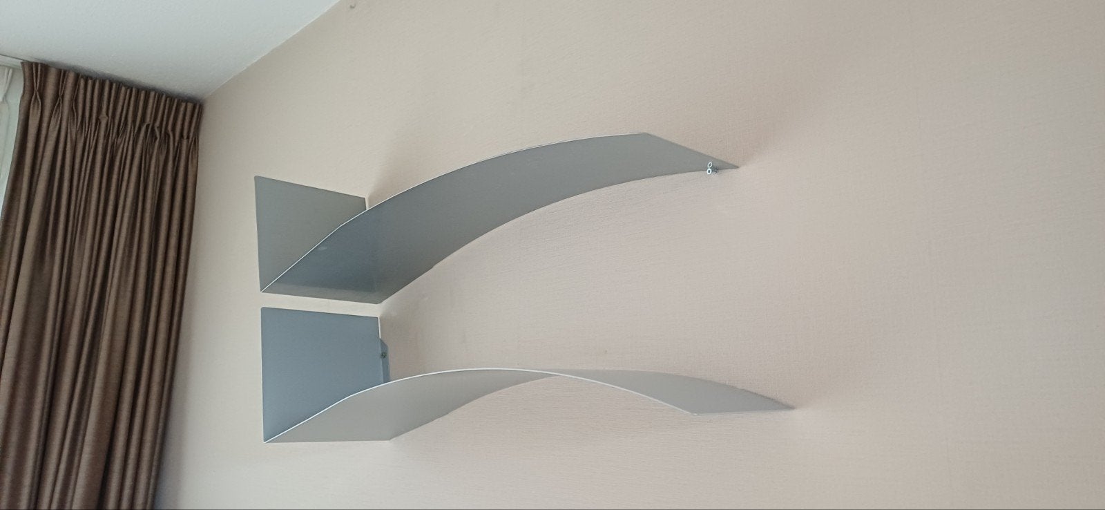 Metalen Ikea Kirp gebogen wandplank, Ophalen, Gebruikt