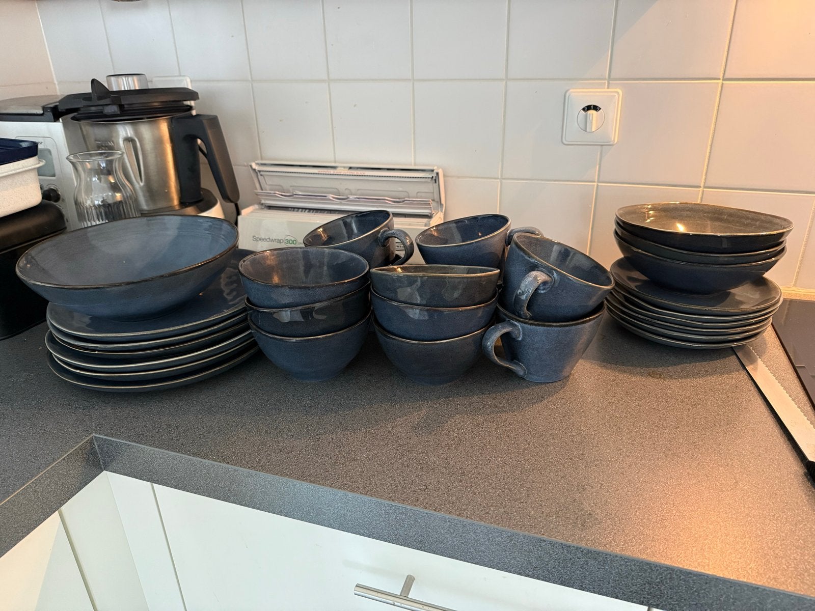 Uitgebreid Xenos Servies - Donkerblauw Aardewerk, Gebruikt, Overige merken, Ophalen of Verzenden, Overige stijlen
