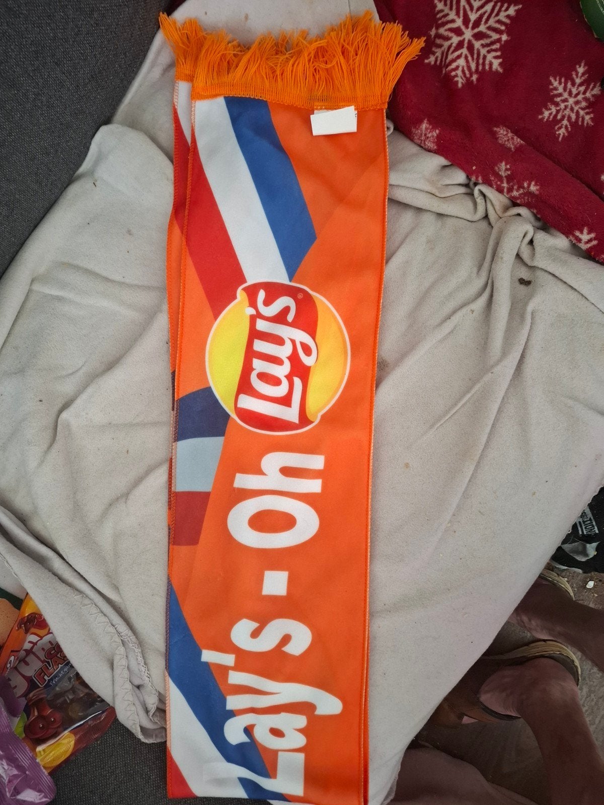 Lay's-Oh sjaal - Oranje WK/EK fan sjaal, Lay's, Maat 46/48 (XL) of groter, Ophalen of Verzenden, Zo goed als nieuw