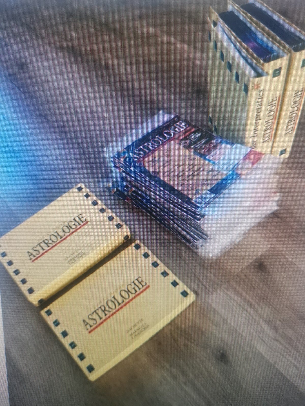 BOX  NIEUW ASTROLOGIE, Verzenden, Nieuw, Astrologie, Achtergrond en Informatie