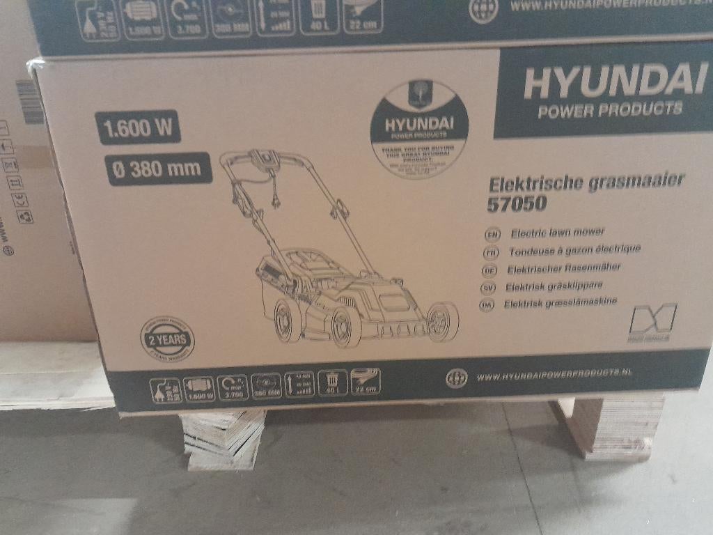 Nieuw Hyundai grasmaaier elektrisch, Ophalen, Nieuw, Info@solargroothandel.nl, Pallasstraat 10 Tilburg