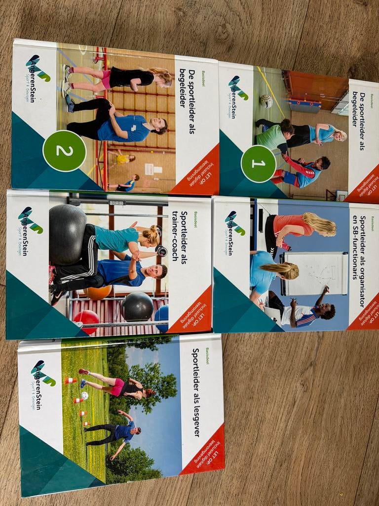 MBO Sport en Bewegen boeken (eerste jaar) - Nieuwstaat, Verzenden, Nieuw, Overige niveaus, Overige vakken