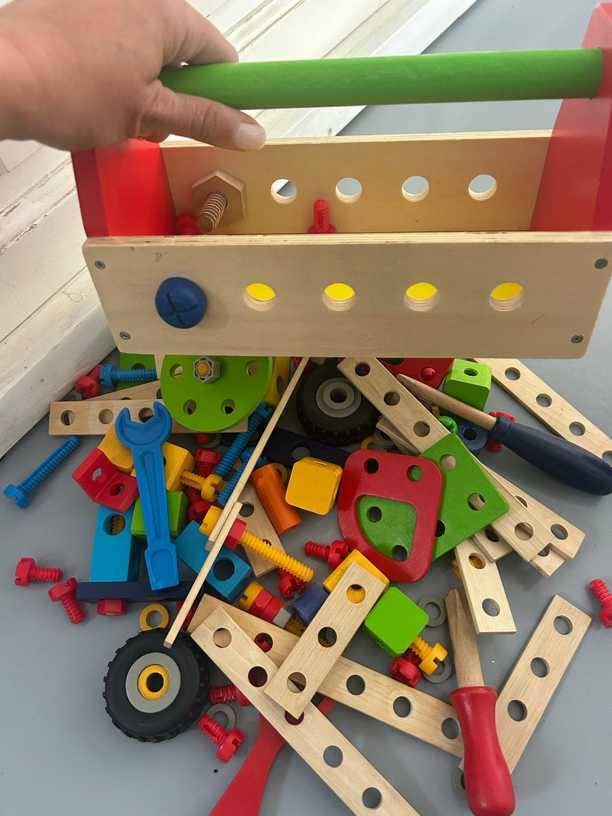 Houten gereedschapskist met uitgebreide bouwset, Ophalen of Verzenden, Gebruikt, Jongen of Meisje